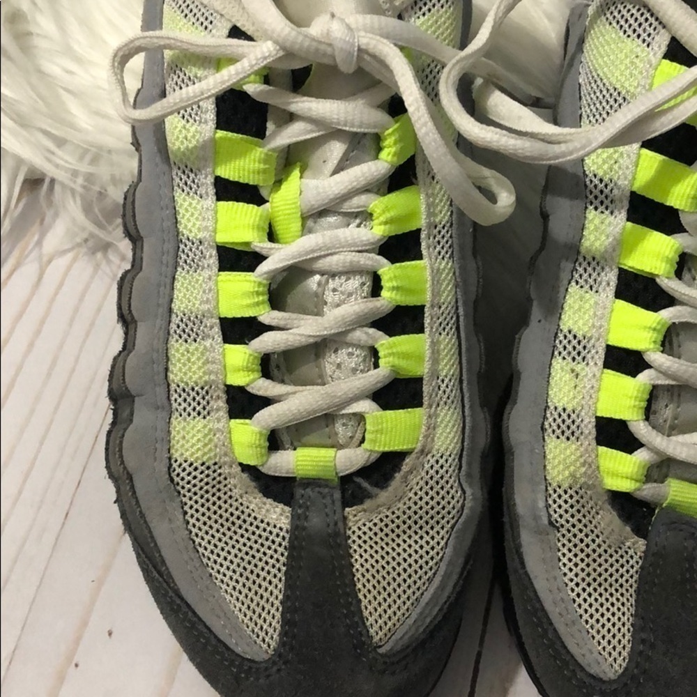 Nike air max 95.   Size 5.5 - Picture 5 of 13